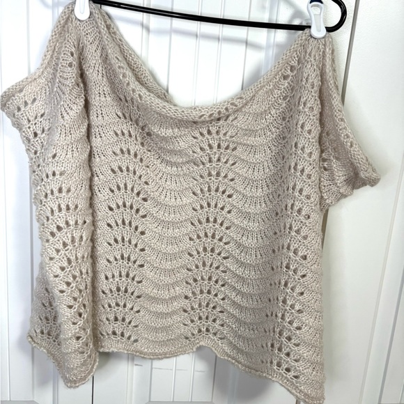 H&M Scarf Shawl - Picture 8 of 9